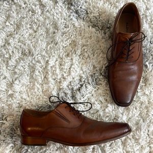 Mens shoes